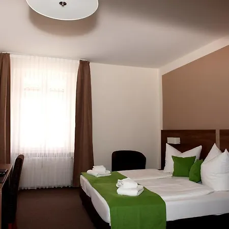 Adler 3* 埃赫施塔特