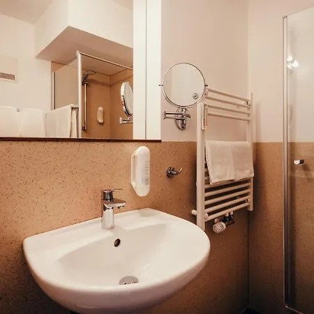 מלון Adler Eichstätt