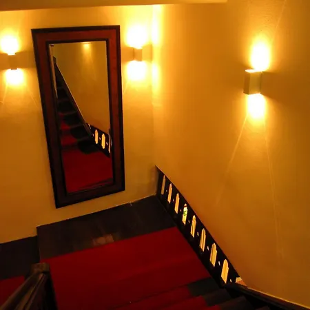 Hotell Adler 3*