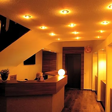 Hotell Adler 3*