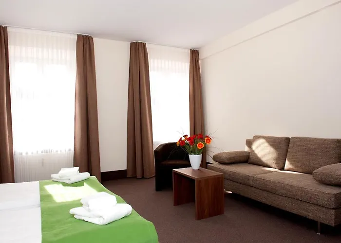 Adler Szálloda 3*